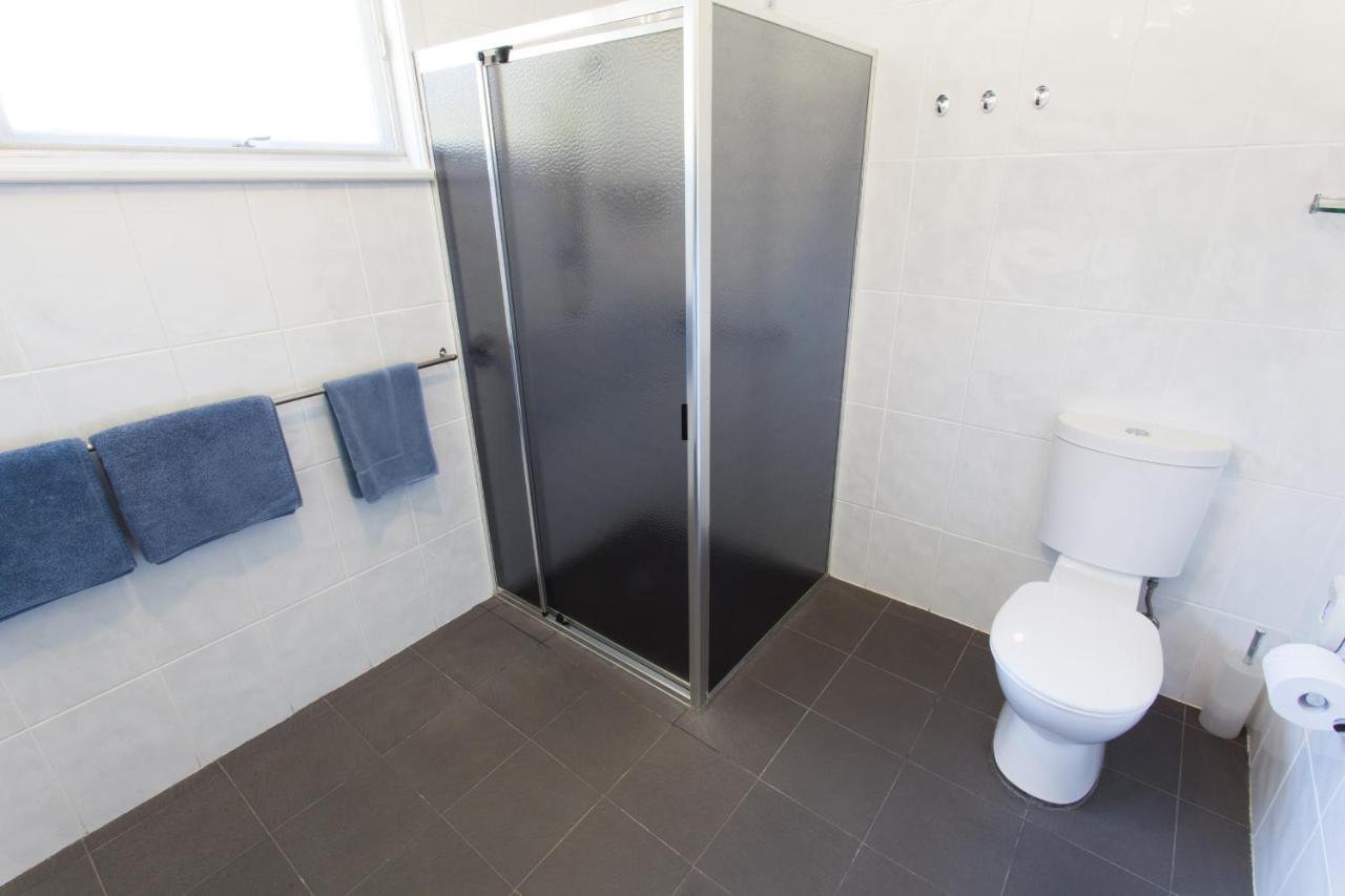 Modra'S Apartments Tumby Bay Номер фото