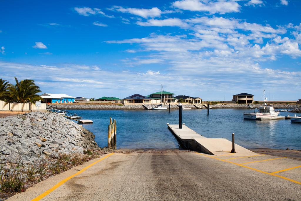 Modra'S Apartments Tumby Bay Экстерьер фото