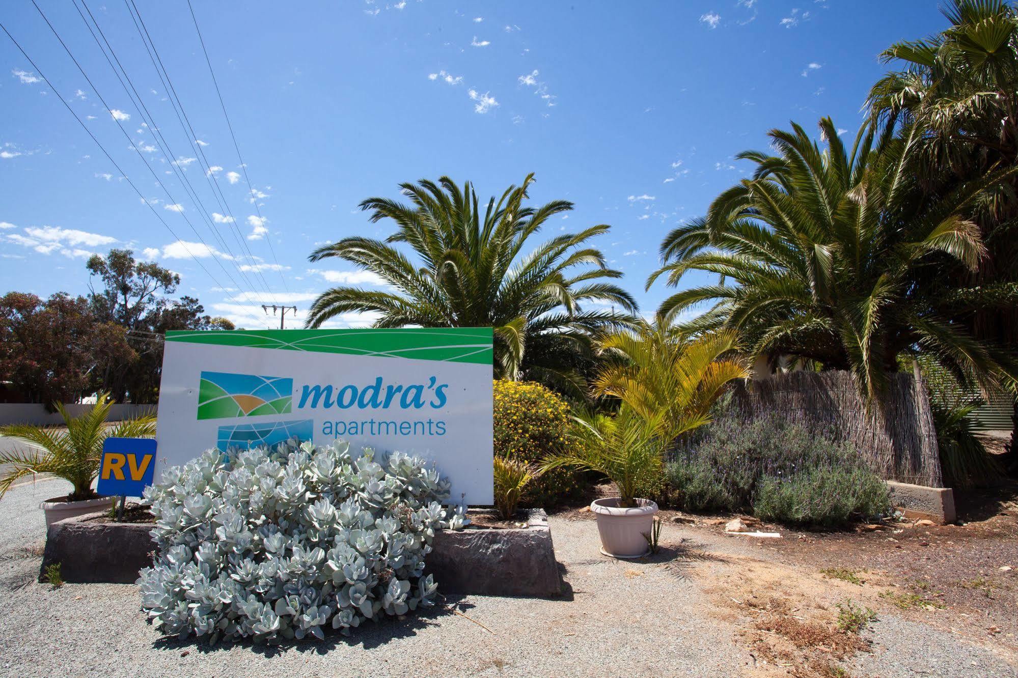 Modra'S Apartments Tumby Bay Экстерьер фото