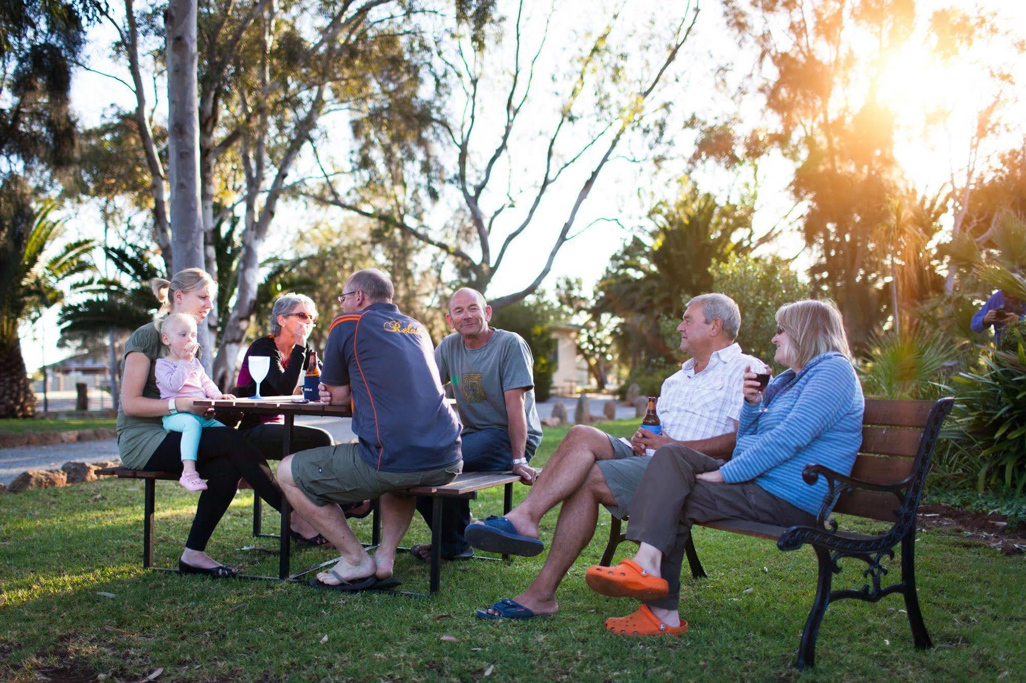Modra'S Apartments Tumby Bay Экстерьер фото