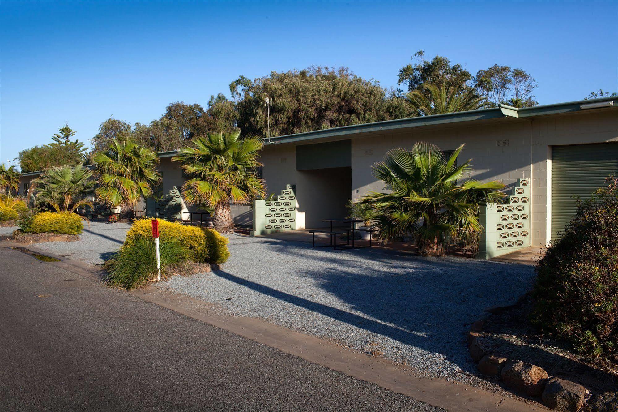 Modra'S Apartments Tumby Bay Экстерьер фото